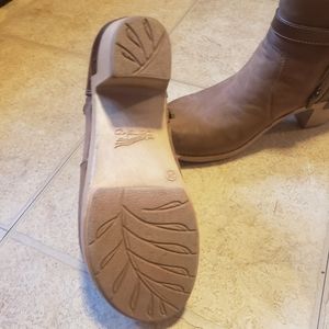 Dansko Anya Boscotti Nub